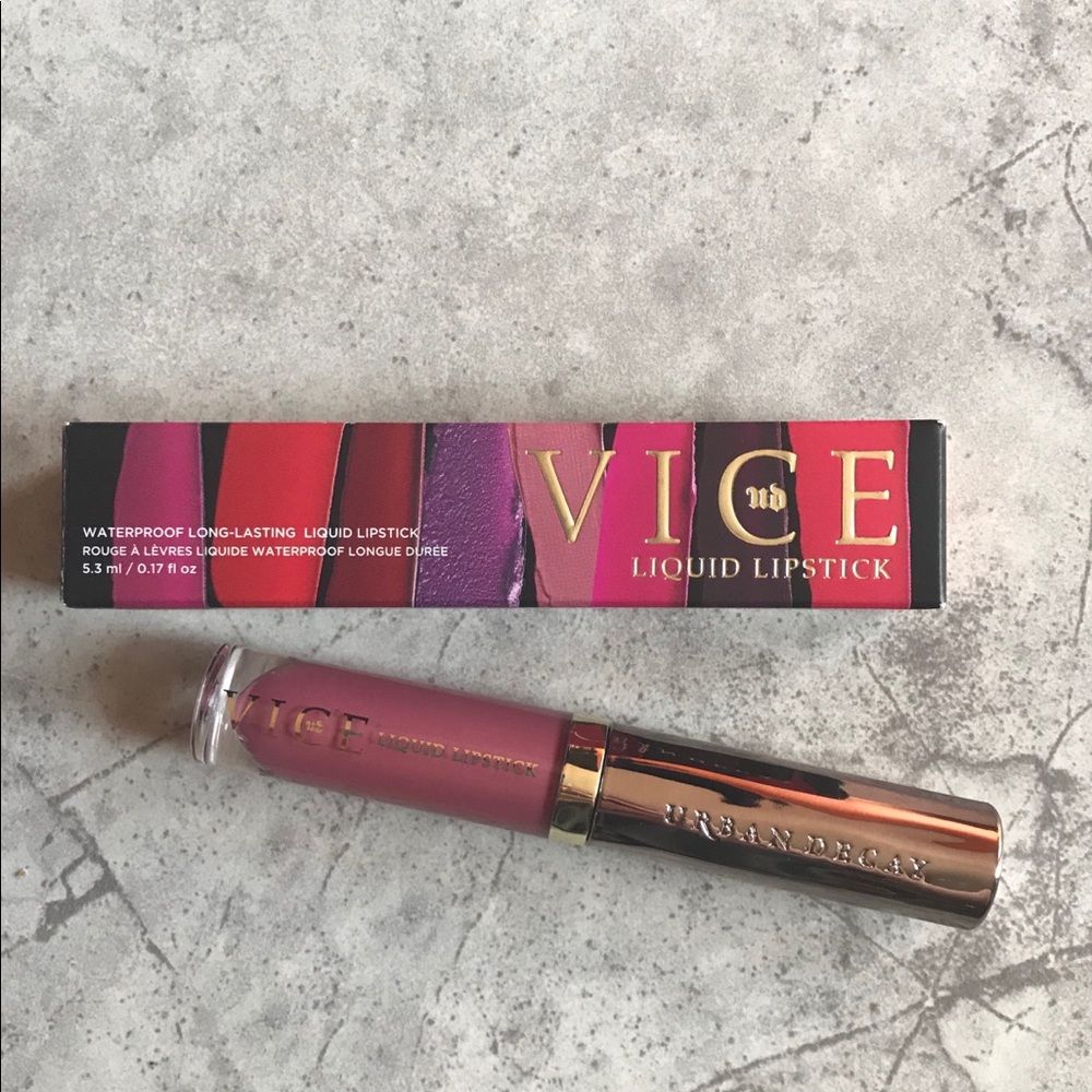 COPY - NWT urban decay liquid lipstick